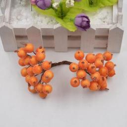 40pcs Mini Artificial Flower Fruit Foam Berry Christmas Decoration Bouquet For Wedding Home Decor DIY Scrapbooking Bacca Wreath