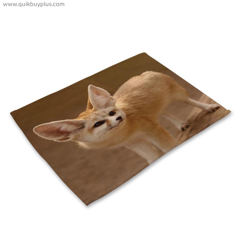 Animal series cotton and linen fabric heat-resistant non-slip anti-fouling kitchen table placemats are easy to clean