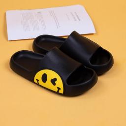 Best Selling Summer Indoor Women's Sandals 2021 Fashion Cartoon Smiling Face Couples For Men And Women's Slippers