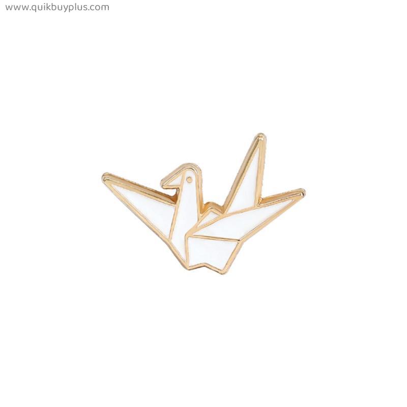 Cartoon Thousand Origami Cranes Brooches Good Luck Paper Cranes Animal Enamel Pins Bag Lapel Pin Badges Jewelry Gift for Friends