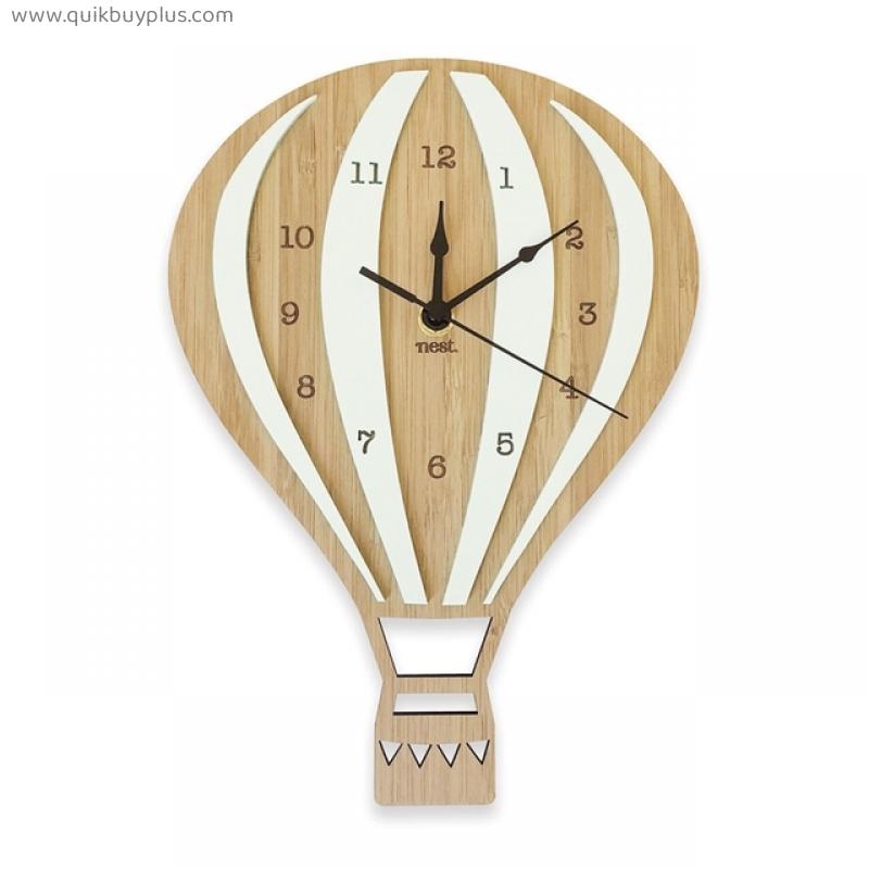 Creative Hot Air Balloon Silent Wall Clock Simple Design Table Watch for Home Bedroom Livingroom Dormitory Desktop Decorations