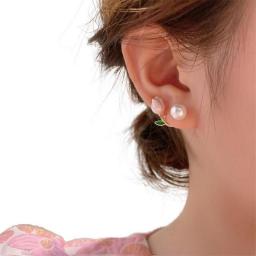 Earing Claw Ear Hook Clip Earrings for Women Four-Prong Setting  Gold Color Ear Earrings New Year Gift