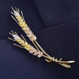 Fashion Charm Wheat Ear Color Brooches for Women Elegant Temperament Banquet Jewelry
