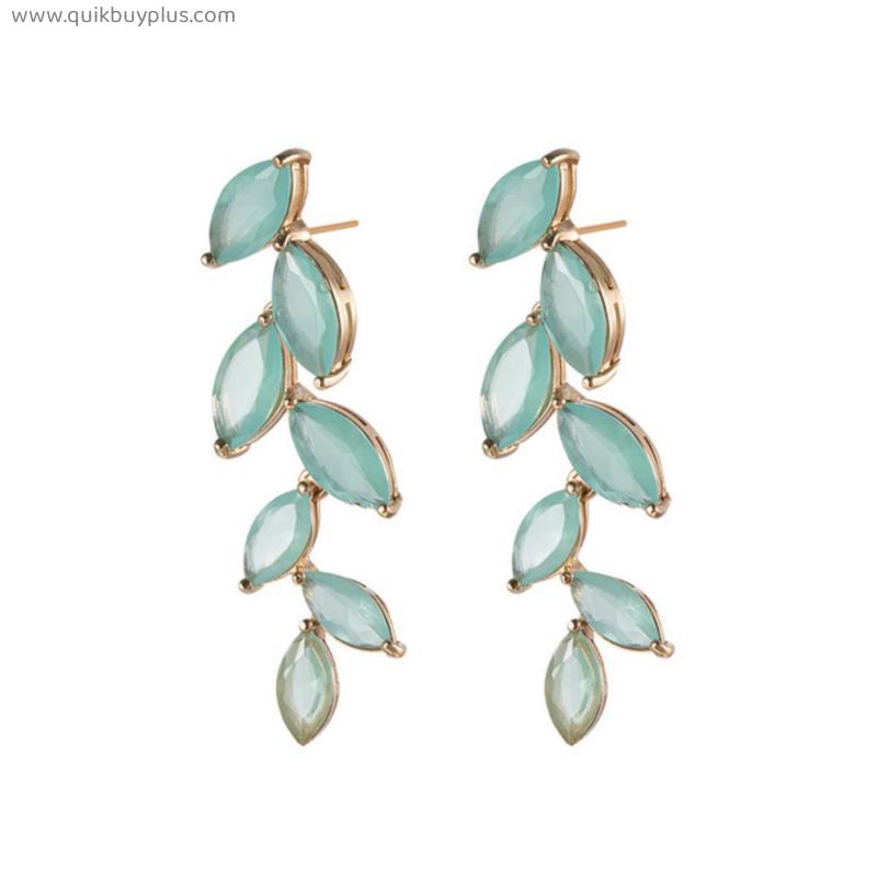Fashion Exquisite Green Color Leaf Dangle Earrings for Women Luxury Romantic Zircon Earring Girls Wedding Party Jewelry Gifts