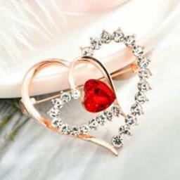 Heart Brooch Red Crystal Brooches For Women Clothing Accessories Love Brooches Pins Metal Fashion Jewelry Gift