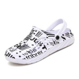 Men Women Sandals Breathable Home Slippers Outdoor Fashion Casual Sneakers Garden Clogs Trekking Shoes