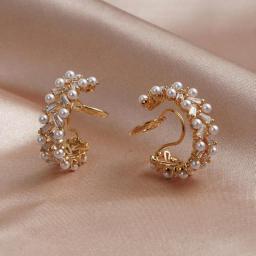 New Vintage Japan Korean exquisite Clip on Hoop Earrings for Women Sweet Zircon and Simulated Pearl No Pierced Ear Clips Jewelry