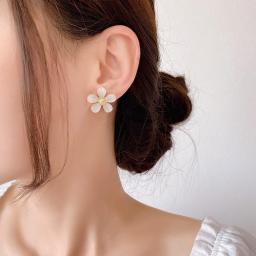 New fashion fresh fine Women earrings  elegant sweet temperament lovely Stud earrings Jewelry