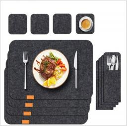 Placemat Placemat Set with 4 or 6 Placemats Wipeable Coasters and Cutlery Bags Placemat Set made of Felt for Dining Table