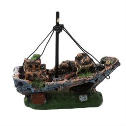 Small Landscaped Aquarium Pirate Fish Tank Boat Artificial Ornaments Viewfinder Glass House Resin Wreck Pirate Ship Decor