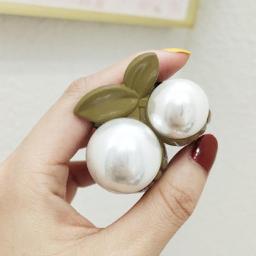 Sweet Mini Round Pearl Hair Clips for Women Girls Hair Claw Chic Barrettes Claw Crab Hairpins Styling Fashion Hair Accessories