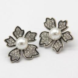 Vintage Elegant Palace Luxury flower Rhinestone Pearl Metal Buttons For Sewing Women Coat Blazer Wedding Dress Handmade Crafts