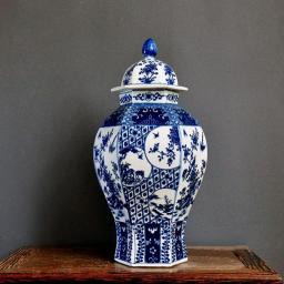 WLBHWL Chinese Ceramic Ginger Jar Traditonal Blue And White Porcelain Temple Jar For Home Decoration From Jingdezhen,Can Be Used As Vases, Ornaments, Gifts