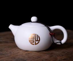 White Matte Ceramic Tea Pot,Kung Fu Teapot,Handmade Kettle Kung Fu Teapot Tea Ceremony Puer Teapot 180ml
