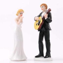 aasdf Best Romantic Couple Sculpture Ornaments Resin Figurines Character Statue Wedding Anniversary Weddings Home Decoration Beautiful